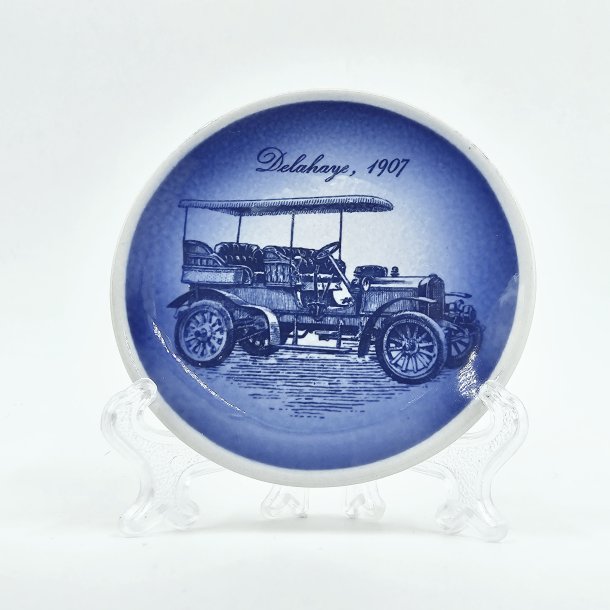 Royal Copenhagen Miniature Plate Delahaye 1907  