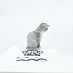 Royal Copenhagen Figur Kat Princess nr. 687. sortering 1 