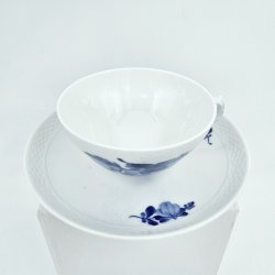 Bl Blomst Flettet Tekop nr. 10-8049. sortering 2 