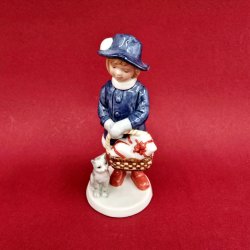 Royal Copenhagen Figur Anna Med Gaver nr.161. sortering 1 