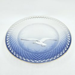 Mgestel Frokosttallerken Med Gennembrudtkant nr. 326.5 Med Guldkant 1 sortering