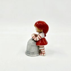 Royal Copenhagen Pixie Nisse Med Klokke nr. 763. Sortering 1  