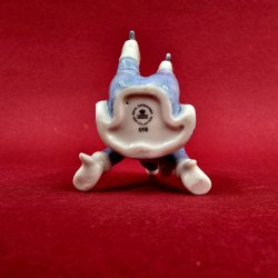 Royal Copenhagen Figur Pige P Skjter nr. 016  sortering 1