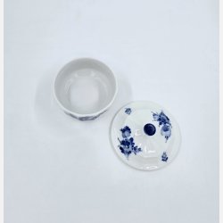 Bl Blomst Kantet Smrskl nr. 10-8572. sortering 1 