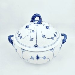 B &amp; G Musselmalet Terrin nr. 3. sortering 1  