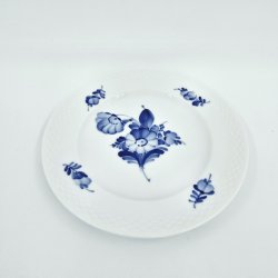 Bl Blomst Flettet Kagetallerken nr. 10-8092. sortering 2 