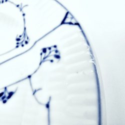 Musselmalet Riflet Ovalt fad nr. 1-345. sortering 1  