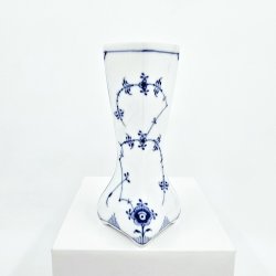 Musselmalet Riflet Vase nr. 676. sortering 2 