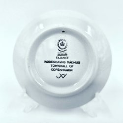 Royal Copenhagen Mini Juleplatte K�benhavns R�dhus �r 1985.