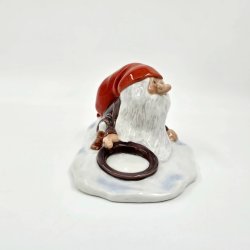 Royal Copenhagen Nisse Med Risengrd nr. 370. Sortering 1
