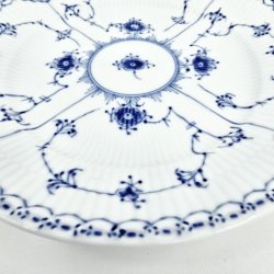 Musselmalet Halvblonde Sildetallerken nr. 620. sortering 2  