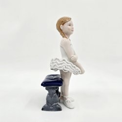 Royal Copenhagen Figur Den Lille Ballerina nr. 137. sortering 1 