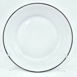 Royal Copenhagen Hvid Riflet Platin Frokosttallerken nr. 622. sortering 2  
