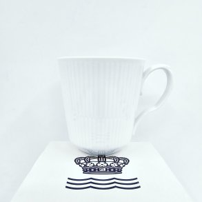 Royal Copenhagen Hvid Riflet Krus nr. 103. sortering 1  