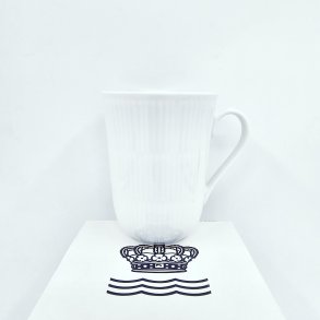 Royal Copenhagen Hvid Riflet Krus nr. 497. sortering 1  