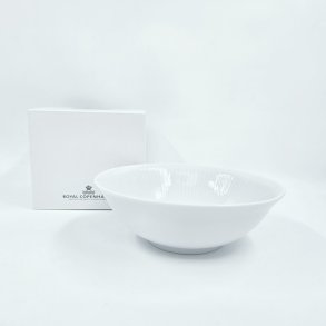 Royal Copenhagen Hvidriflet Ymersk�l nr. 675. sortering 2 