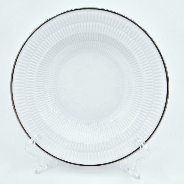 Royal Copenhagen Hvid Riflet Platin Dyb Tallerken nr. 604. sortering 1