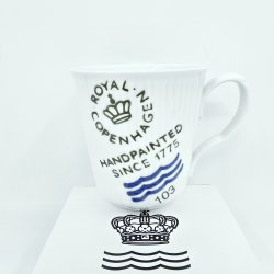 Hvid Riflet Signatur Krus nr. 103. sortering 2  