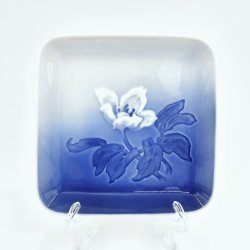 Julerose Asiet nr. 194. sortering 1  