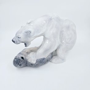 Royal Copenhagen Figur Isbjrn Med Sl nr. 1108. sortering 3