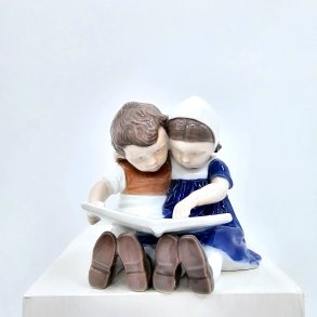 B & G Figur Lsende Brn nr. 1567. Sortering 1 