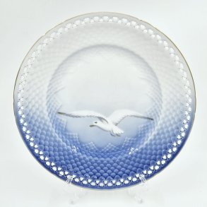 Mgestel Frokosttallerken Med Gennembrudtkant nr. 326.5 Med Guldkant 1 sortering