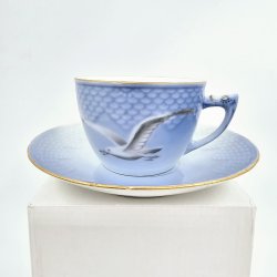 Mgestel Stor Kop nr. 103 Med Guldkant 1 sortering 