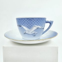 Mgestel Stor Kop nr. 103 Med Guldkant 2 sortering 