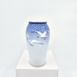 Mgestel Vase nr. 201 Med Guldkant 2 sortering  