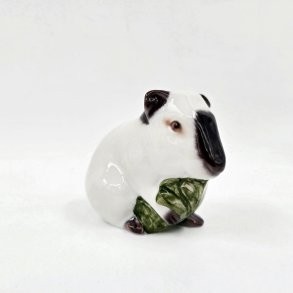 B & G Figur Marsvin Med Salat nr. 2489. sortering 2 