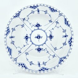 Musselmalet Helblonde Middagstallerken nr. 1-1084. sortering 3 