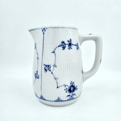 Musselmalet Riflet Kande nr. 1-2224. sortering 1 Hotelporcel�n 