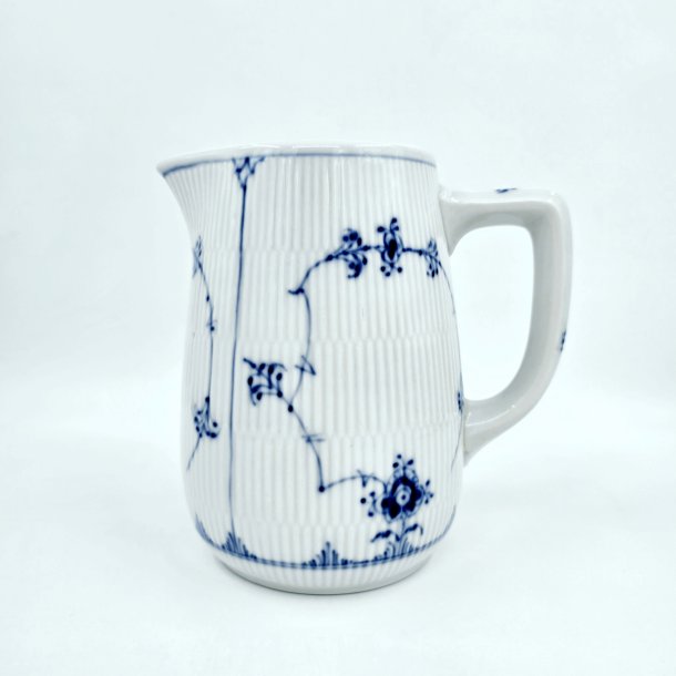 Musselmalet Riflet Kande nr. 1-2224. sortering 1 Hotelporcel�n 