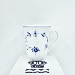  Musselmalet Riflet Krus nr. 497. sortering 1