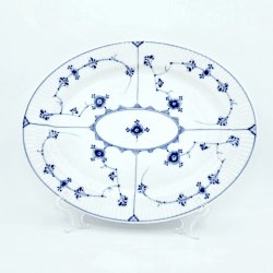 Musselmalet Riflet Ovalt fad nr. 1-345. sortering 1  