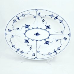 Musselmalet Riflet Ovalt fad nr. 1-98. sortering 2  