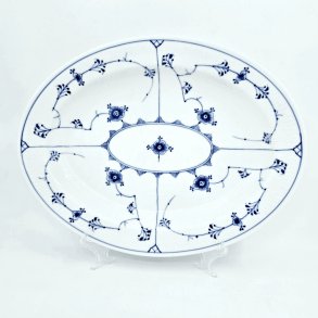 Musselmalet Riflet Ovalt fad nr. 1-98. sortering 2  