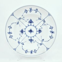 Musselmalet Riflet Dyb Tallerken nr. 1-167. sortering 1