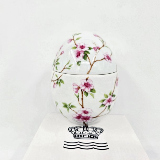 Royal Copenhagen Bonbonniere Kirse�rblomst 2018. Sortering 1 