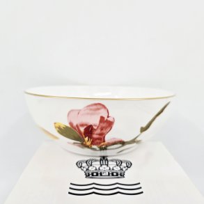 Royal Copenhagen Flora Sk�l Magnolia nr 575. sortering 1