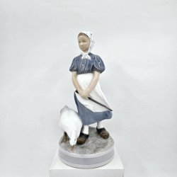Royal Copenhagen Figur Gsepige nr. 527. sortering 1  