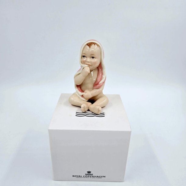 Royal Copenhagen Figur Baby Pige nr.021. sortering 1 