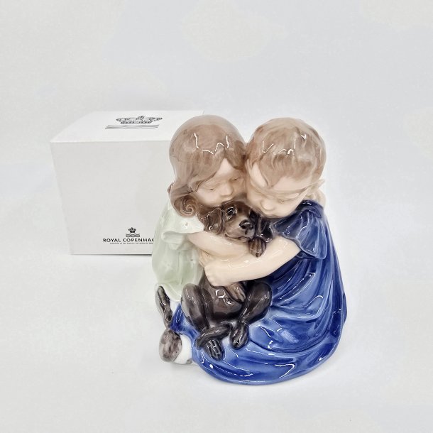 Royal Copenhagen Figur 2 Brn Med Hund nr. 707. sortering 1 