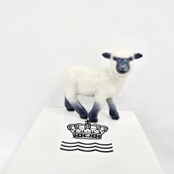 Royal Copenhagen Figur Lam nr. 758. sortering 1 