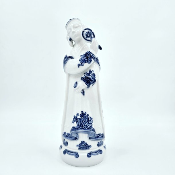 Royal Copenhagen Figur Orientalsk Kvinde nr. 1604. sortering 1 