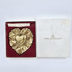 Royal Copenhagen Hjerte Med Guld 1 sortering 