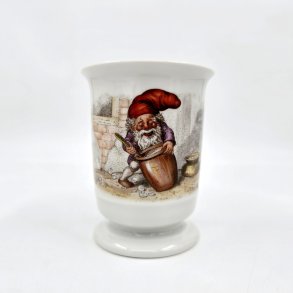 Royal Copenhagen Krus Wiebjerg Nisse nr. 4-5436 sortering 1    