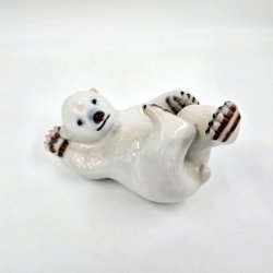 Royal Copenhagen Figur Liggende Isbj�rneunge nr. 537. sortering 1  