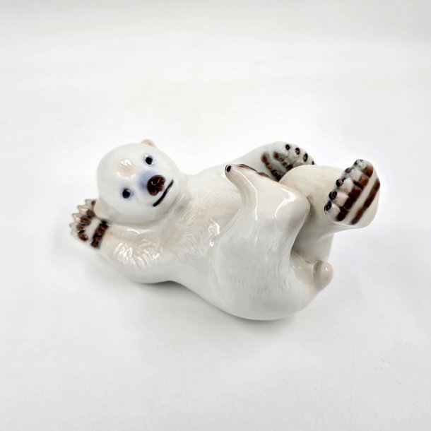 Royal Copenhagen Figur Liggende Isbj�rneunge nr. 537. sortering 1  