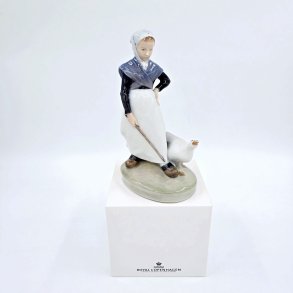 Royal Copenhagen Figur Gsepige nr. 528. sortering 1  